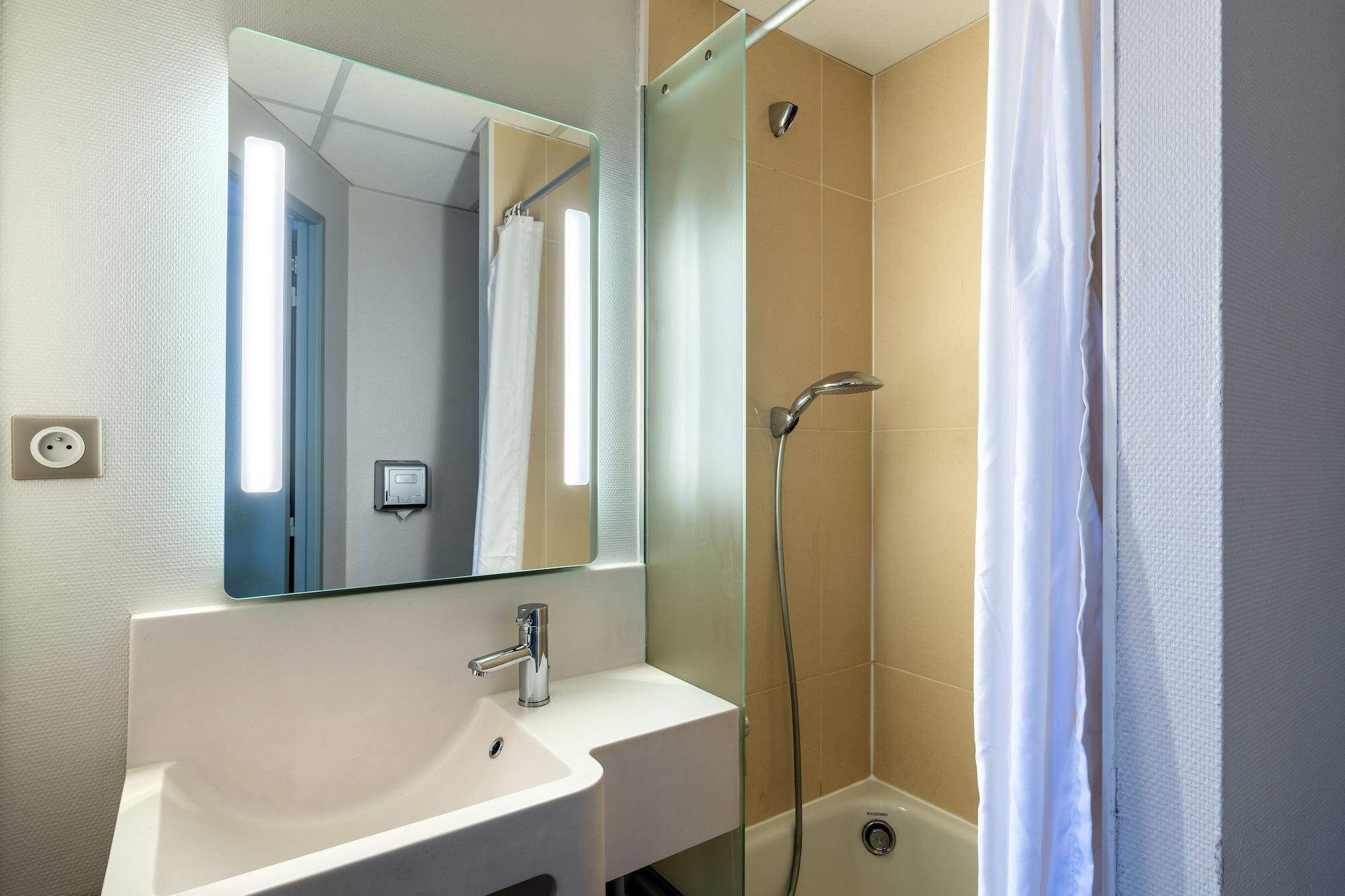 B&B Hotel Cholet Sud Zewnętrze zdjęcie